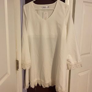 NWT- White long sleeve dress